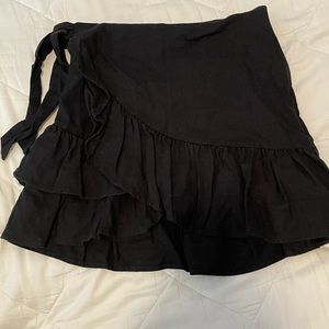 Seed Teen black ruffled skirt - 10